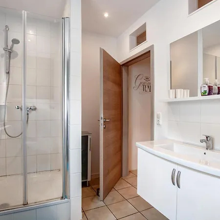 Apartment In Schustes *